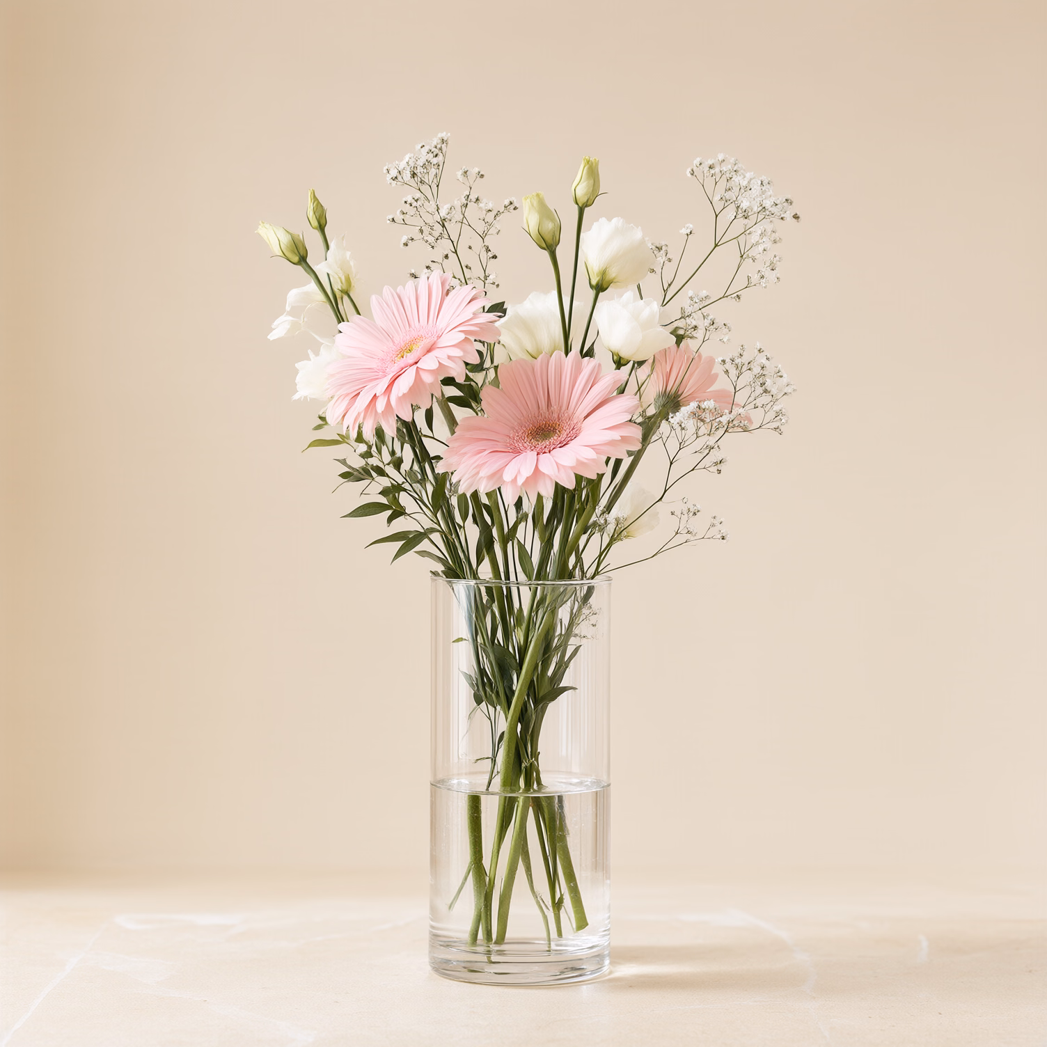 Gerbere Rosa e Lisianthus Bianchi